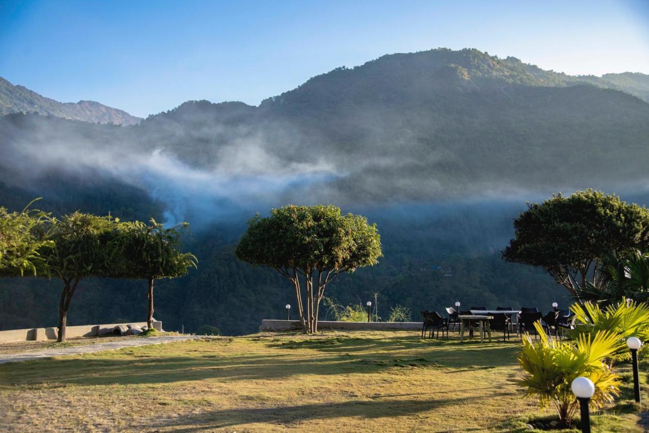 Gateway Himalaya Resort Ghanpokhara Экстерьер фото
