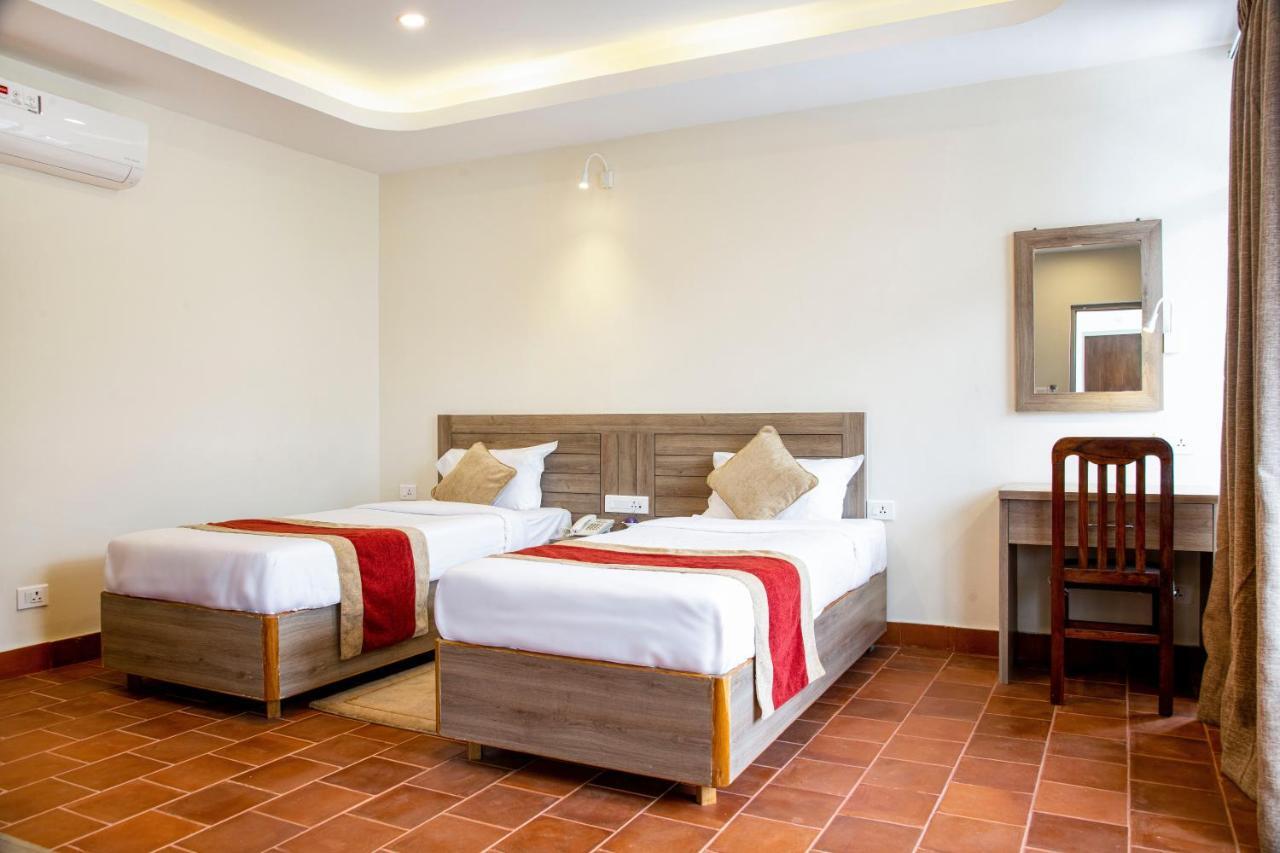 Gateway Himalaya Resort Ghanpokhara Экстерьер фото