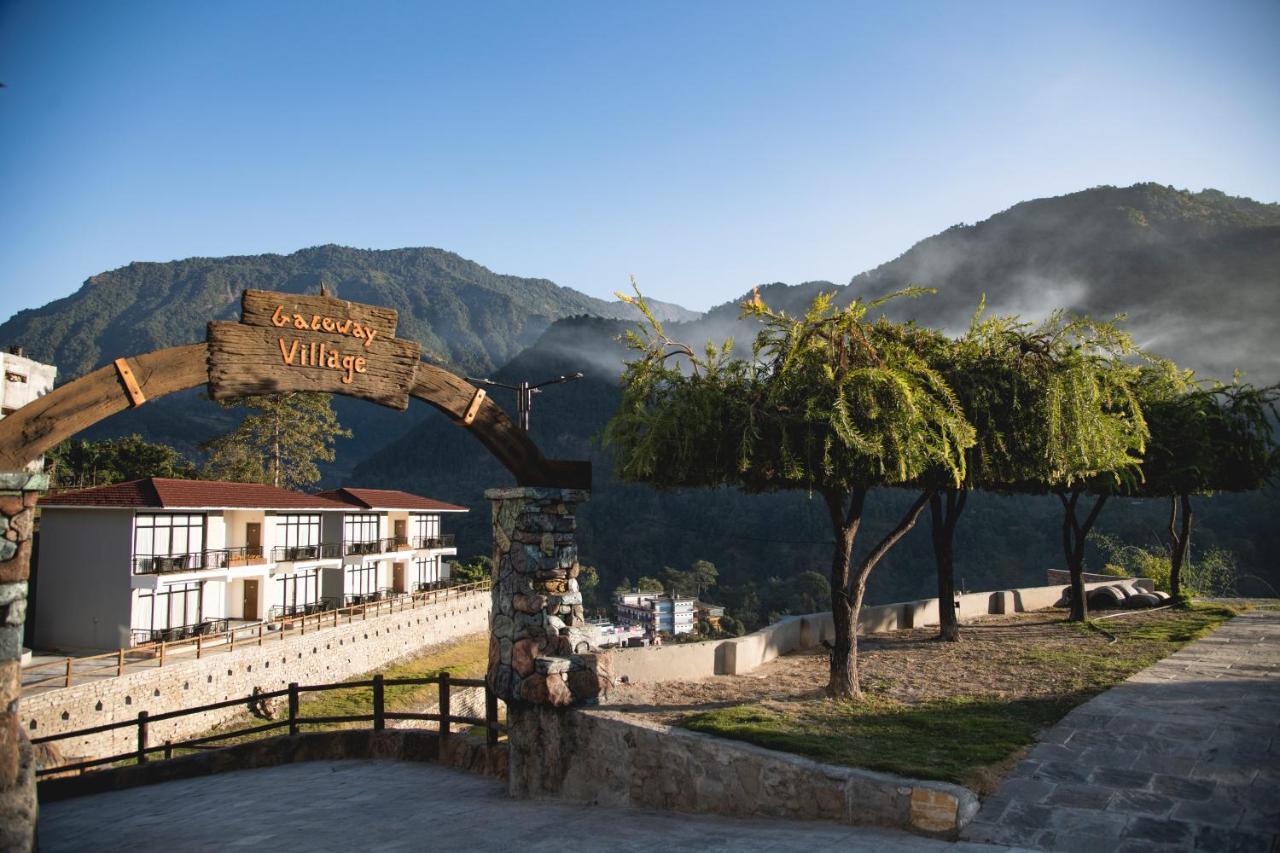 Gateway Himalaya Resort Ghanpokhara Экстерьер фото